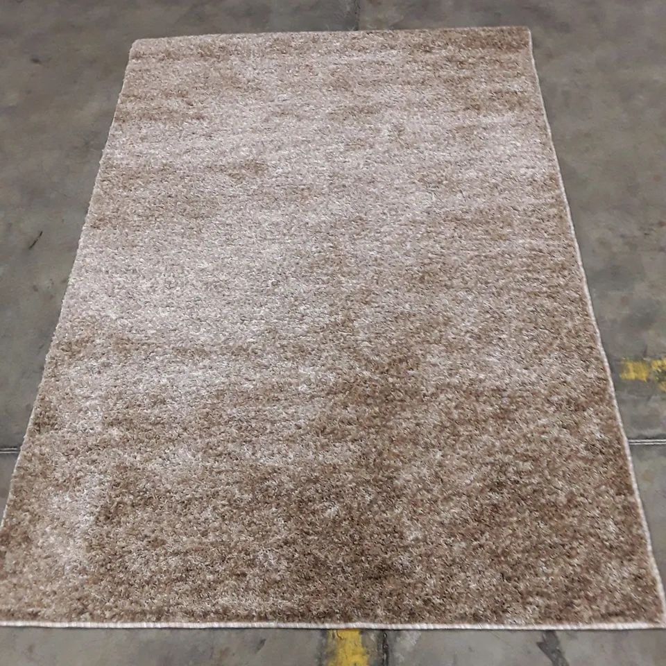BROWN TEXTURED RECTANGULAR RUG 168X120CM APPROXIMATELY