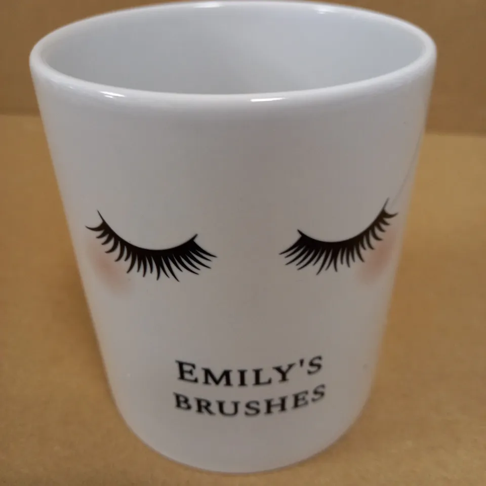 PERSONALISED EYELASHES CERAMIC STORAGE POT  RRP £17.99