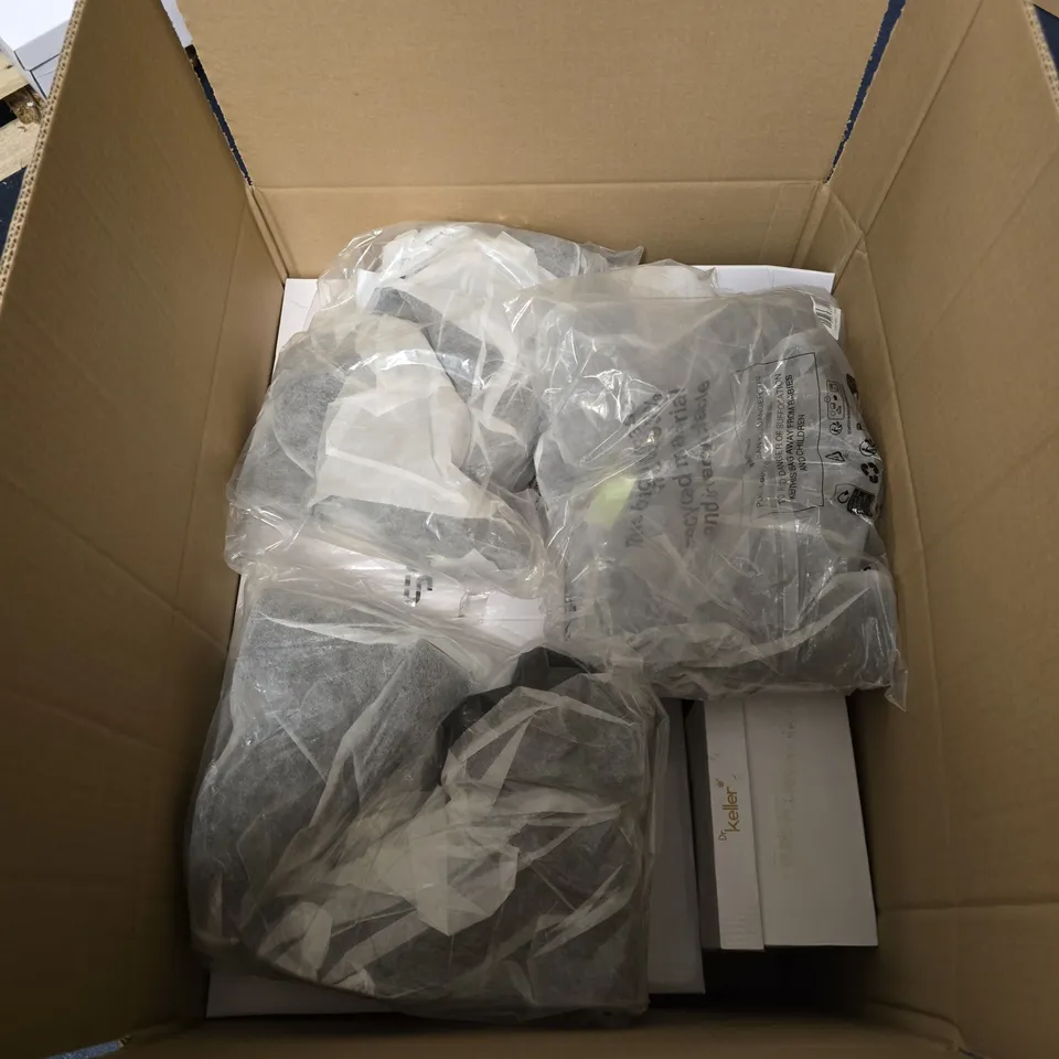 BOX OF APPROXIMATELY 12 ASSORTED PAIRS OF SHOES IN VARIOUS STLYES , COLOURS AND SIZES 