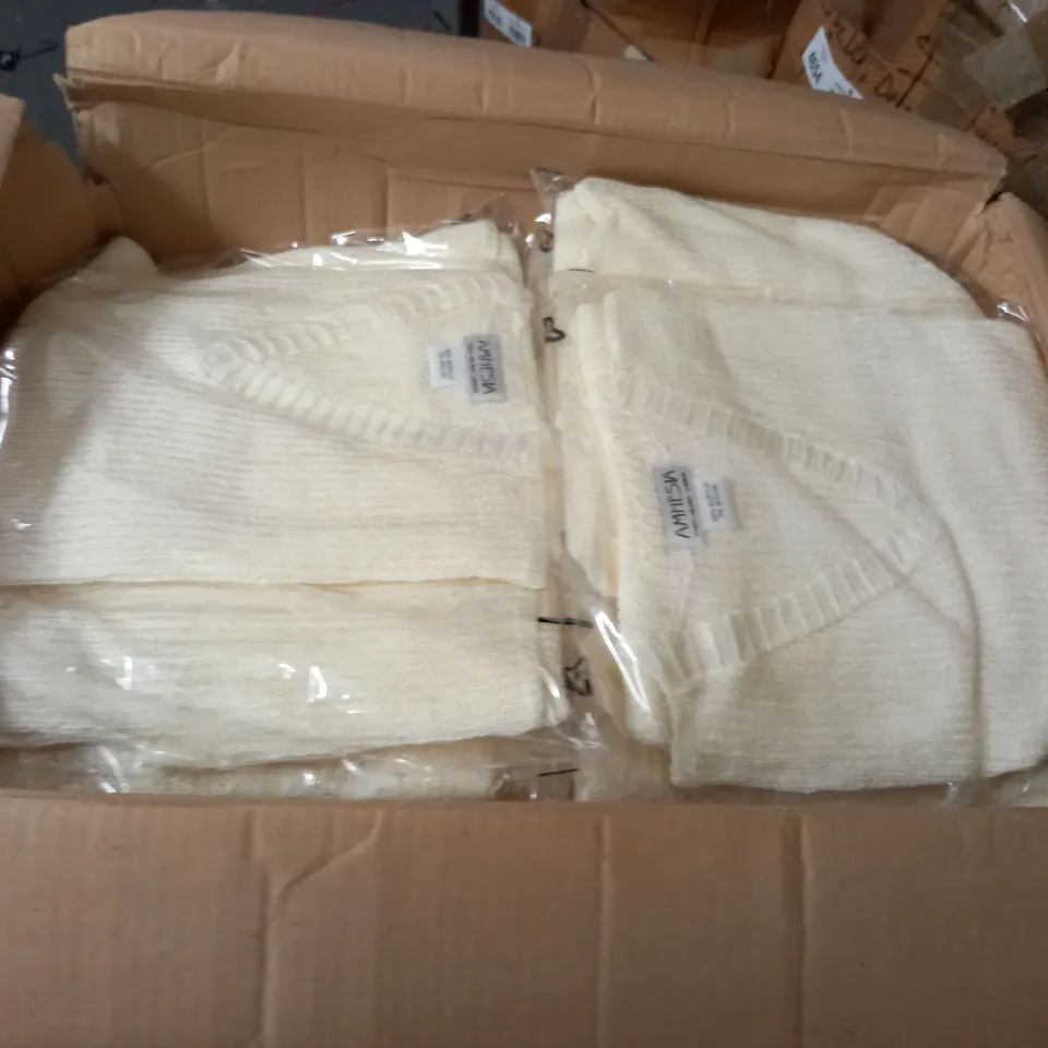 LARGE QUANTITY OF AMNESIA V-NECK CREAM JUMPERS - SIZE UNSPECIFIED