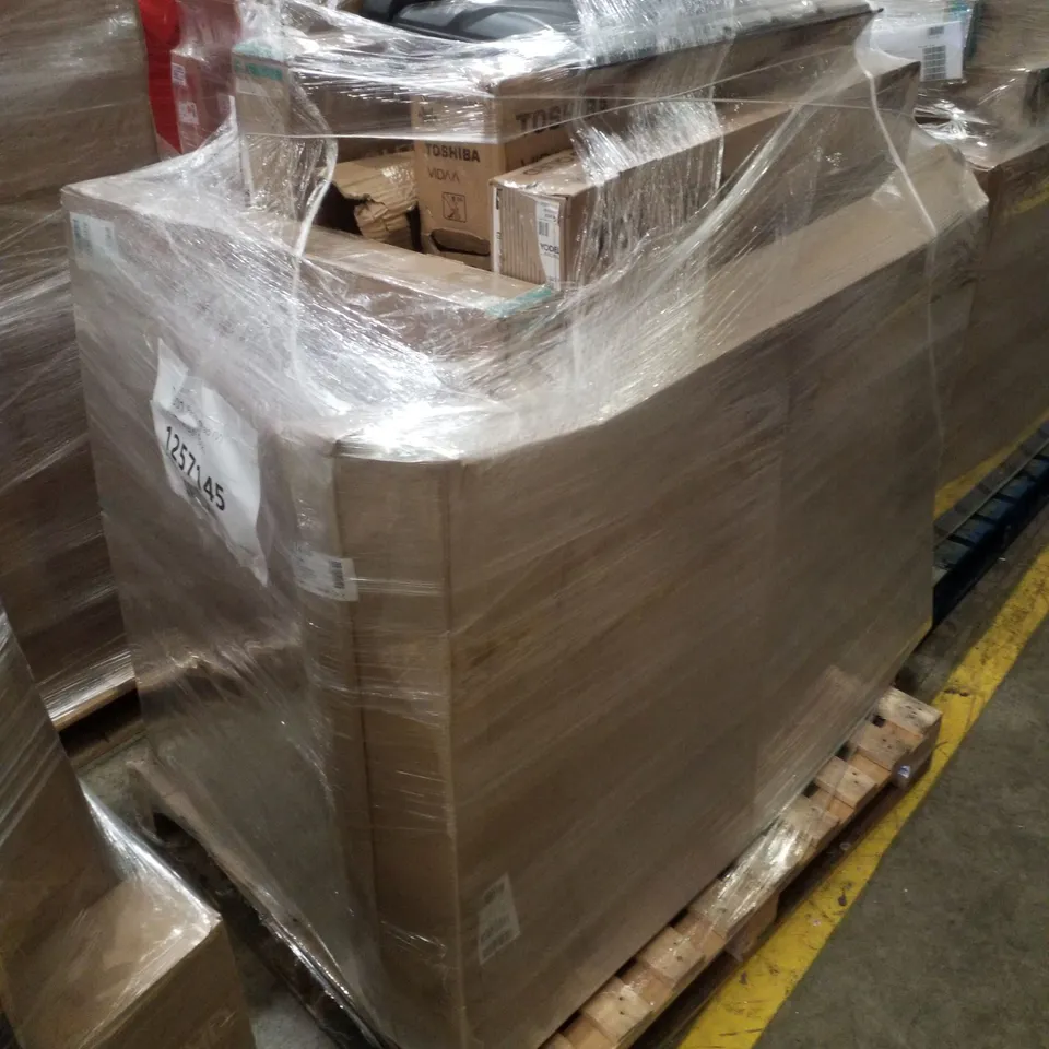 PALLET CONTAINING APPROXIMATELY 10 ASSORTED DAMAGED TVS