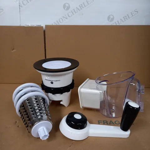 COOKS ESSENTIALS GRATRER AND SLICER
