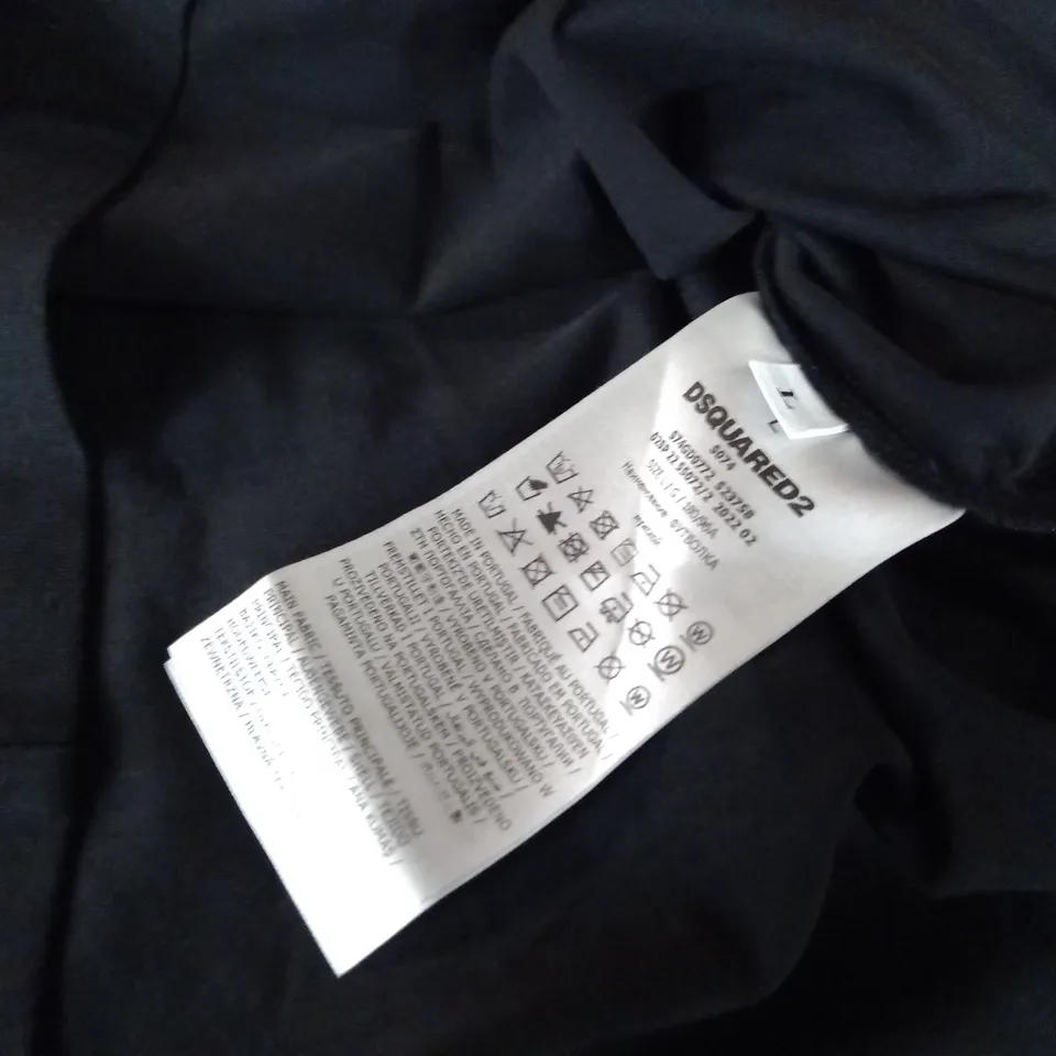 DSQUARED2 BLACK T-SHIRT - L