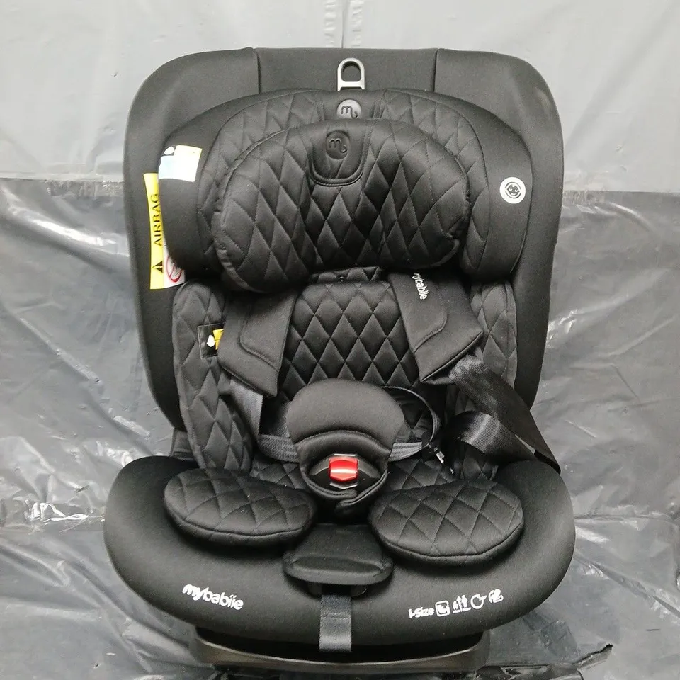 BOXED BILLIE FAIERS ISIZE QUILTED BLACK SPIN CAR SEAT - COLLECTION ONLY RRP £199.99