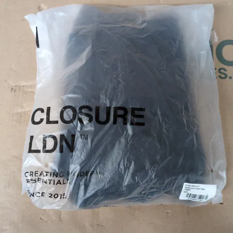 BAGGED CLOSURE LDN WAFFLE KNIT OPEN HEM JOGGERS IN NAVY - LARGE