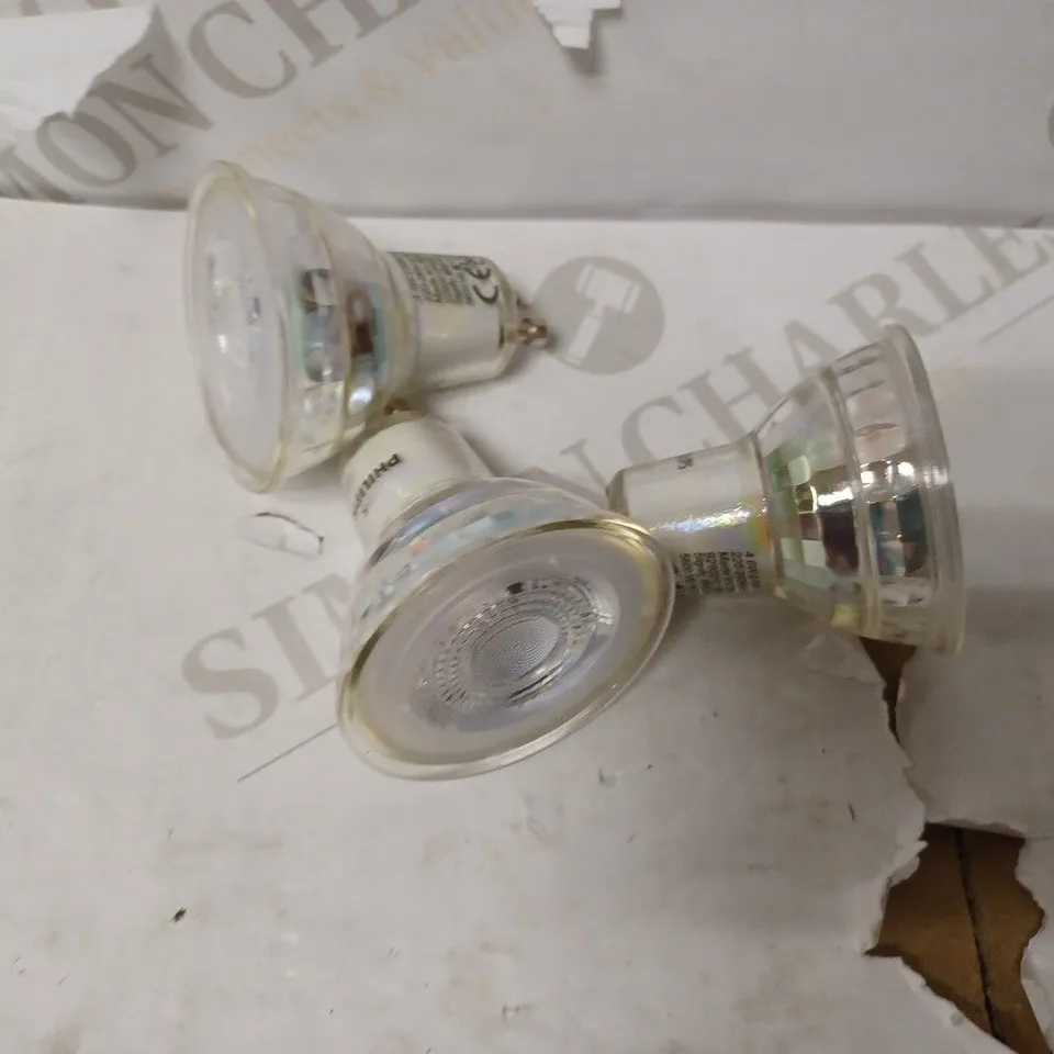 PHILIPS LED WARM WHITE 2700K - SET OF 3