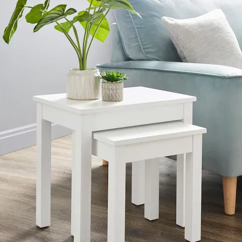 BOXED DAKOTA NEST OF TABLES - WHITE