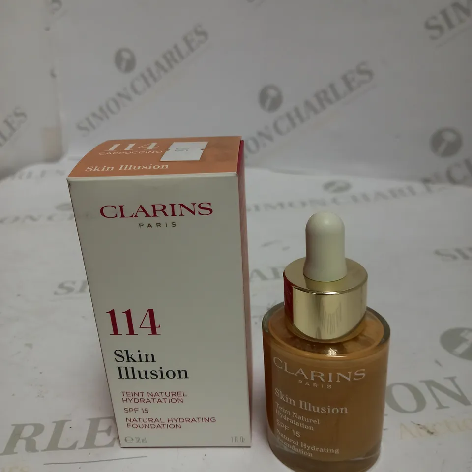 CLARINS SKIN ILLUSION FOUNDATION SHADE 114 CAPPUCCINO