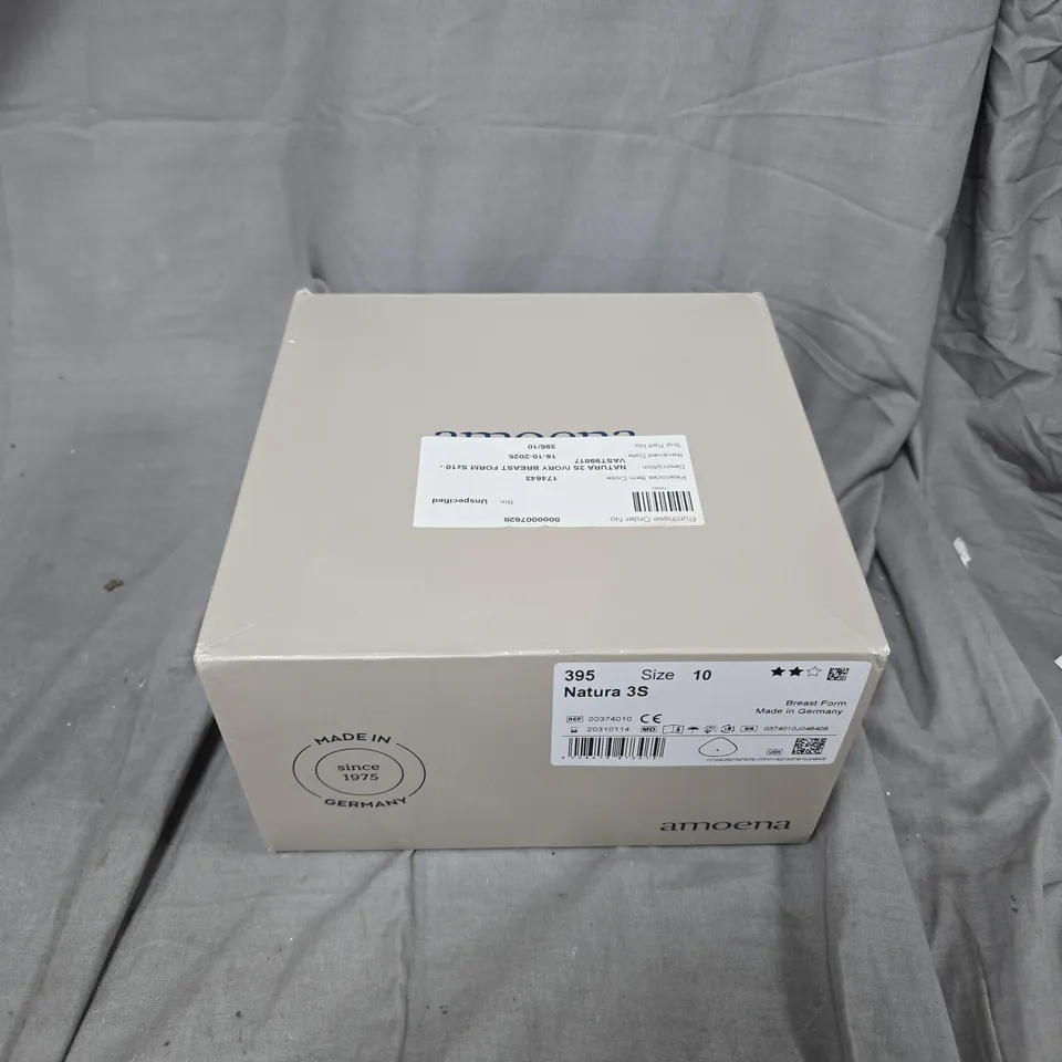 BOXED AMOENA NATURA 3S IVORY BREST FORM SZ10