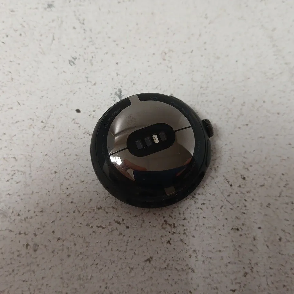 GOOGLE PIXEL WATCH 1 41MM IN ALUMINIUM BLACK