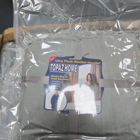 BOX OF APPROXIMATELY 10 TOPAZ HOODED BLANKETS - ONE SIZE - DARK GREY