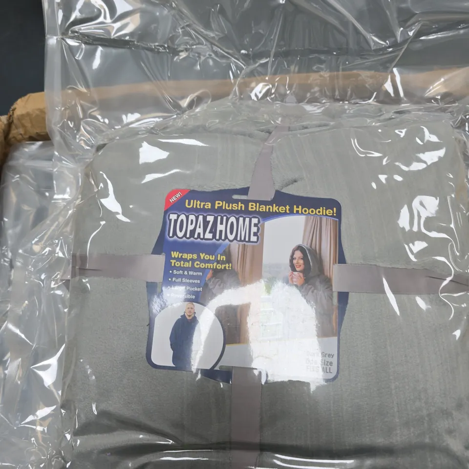 BOX OF APPROXIMATELY 10 TOPAZ HOODED BLANKETS - ONE SIZE - DARK GREY