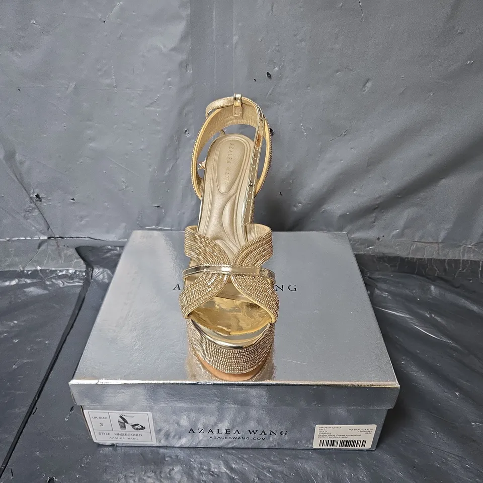 BOXED PAIR OF AZALEA WANG KINSLEE EMBELLISHED PLATFORM SHOES IN GOLD COLOUR - SIZE 3
