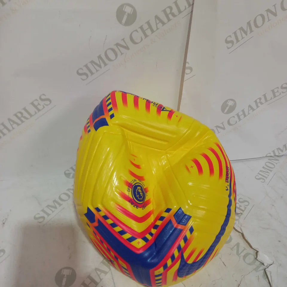 PREMIER LEAGUE MATCH BALL 2020-2021