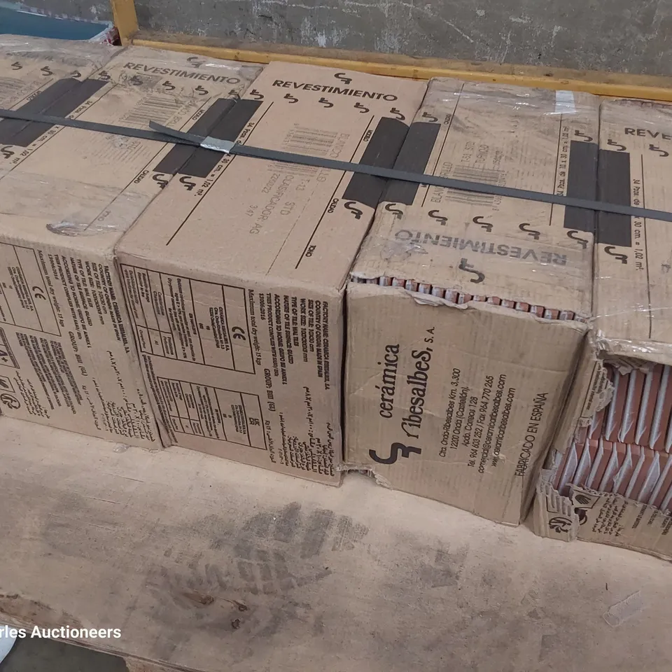 PALLET OF 166 METRO FLAT WHITE CERAMIC TILES 10cm X 30cm (5m2)