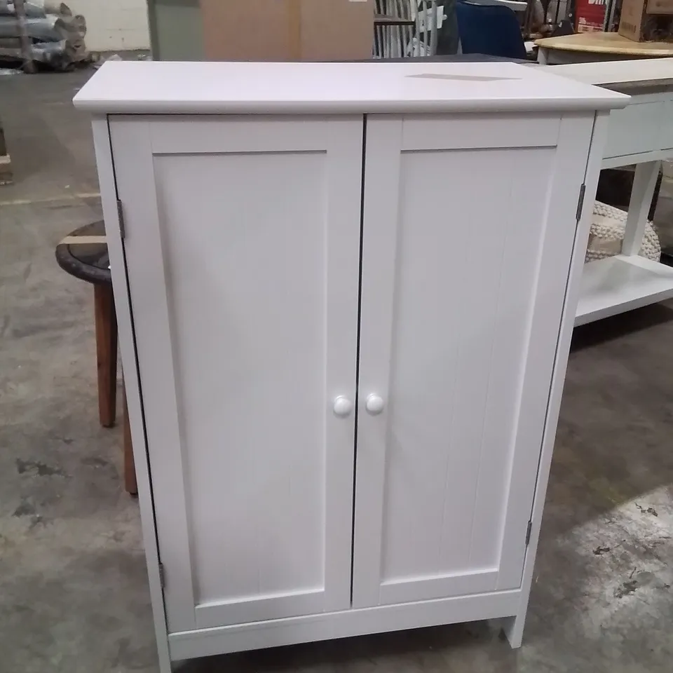 BATHROOM CABINET WHITE FINISH 