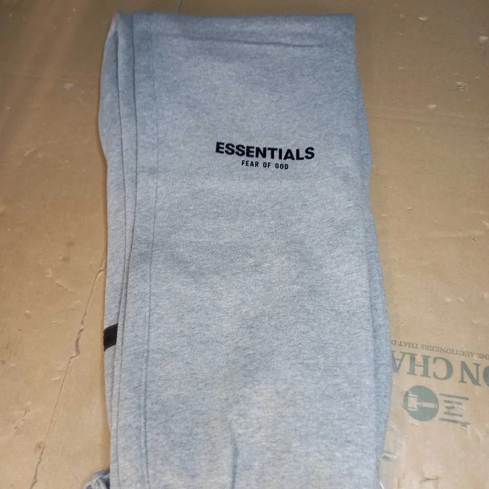 FEAR OF GOD ESSENTIALS JOGGING BOTTOMS SIZE M