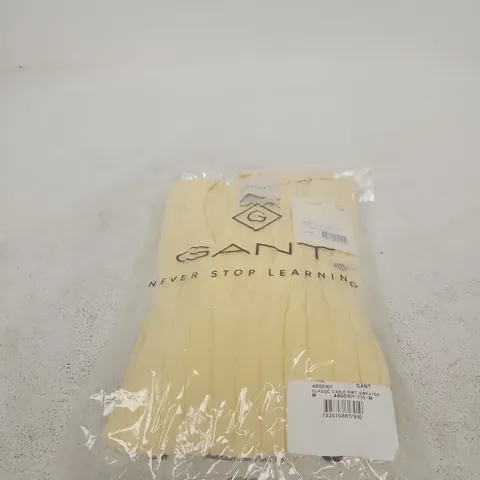 GANT STRETCH COTTON CABLE KNIT SWEATER – VANILLA YELLOW – UK SIZE M