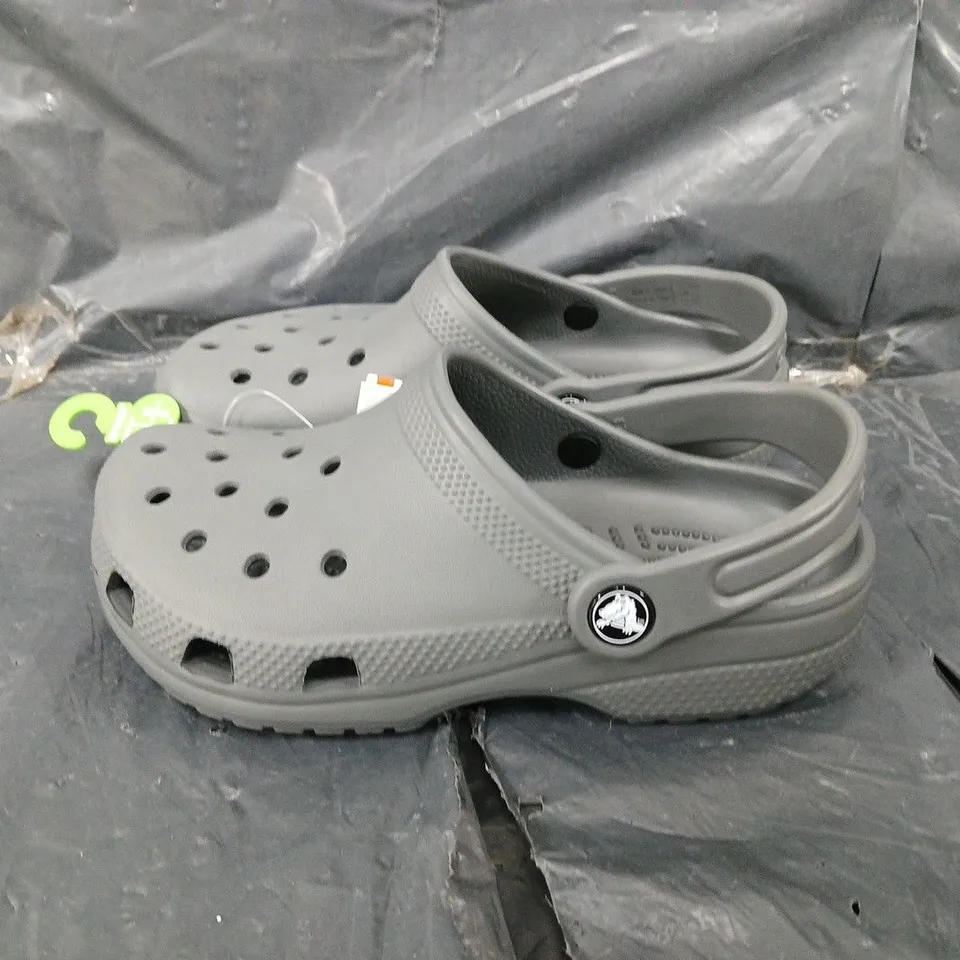 PAIR OF CLASSIC CLOG CROCS - UK SIZE J2