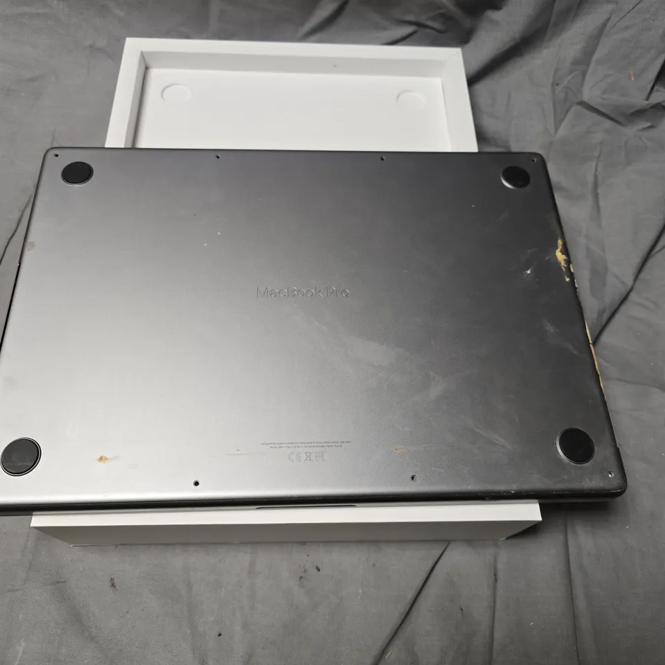 APPLE MACBOOK PRO 13-INCH SPACE GRAY – WITH ORIGINAL BOX