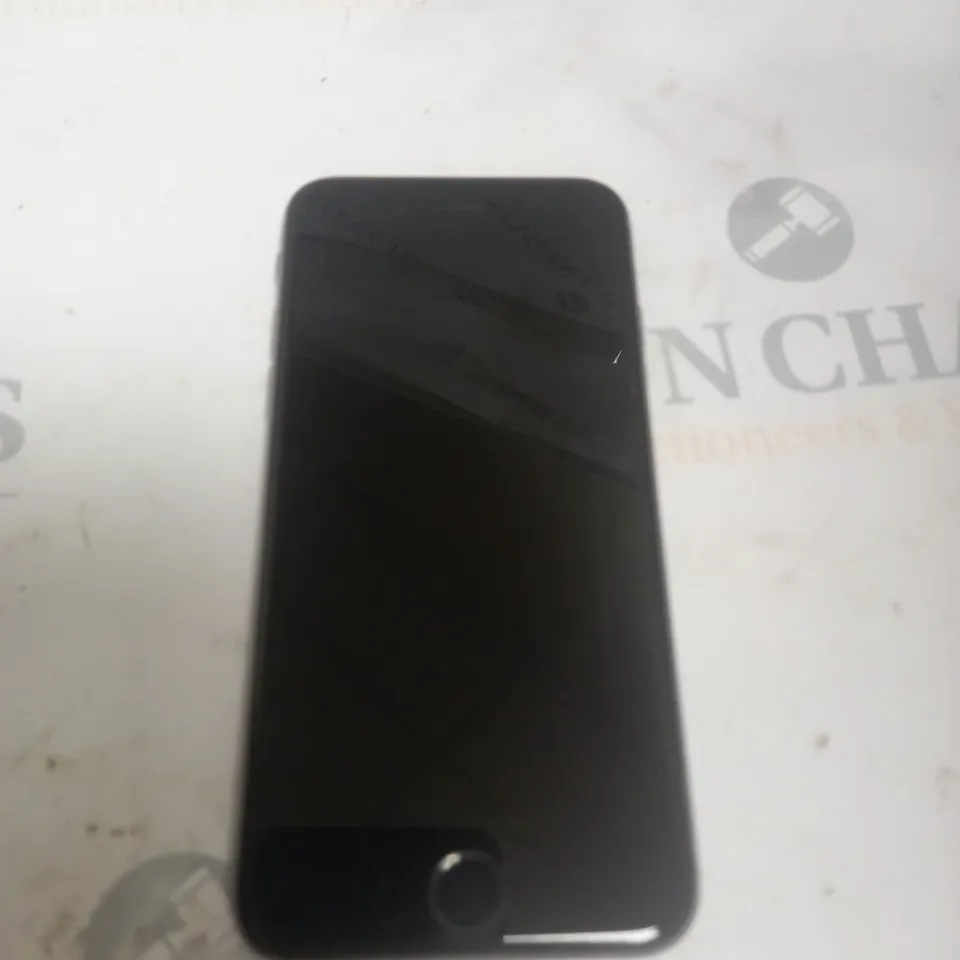 APPLE IPHONE GREY MODEL A1688