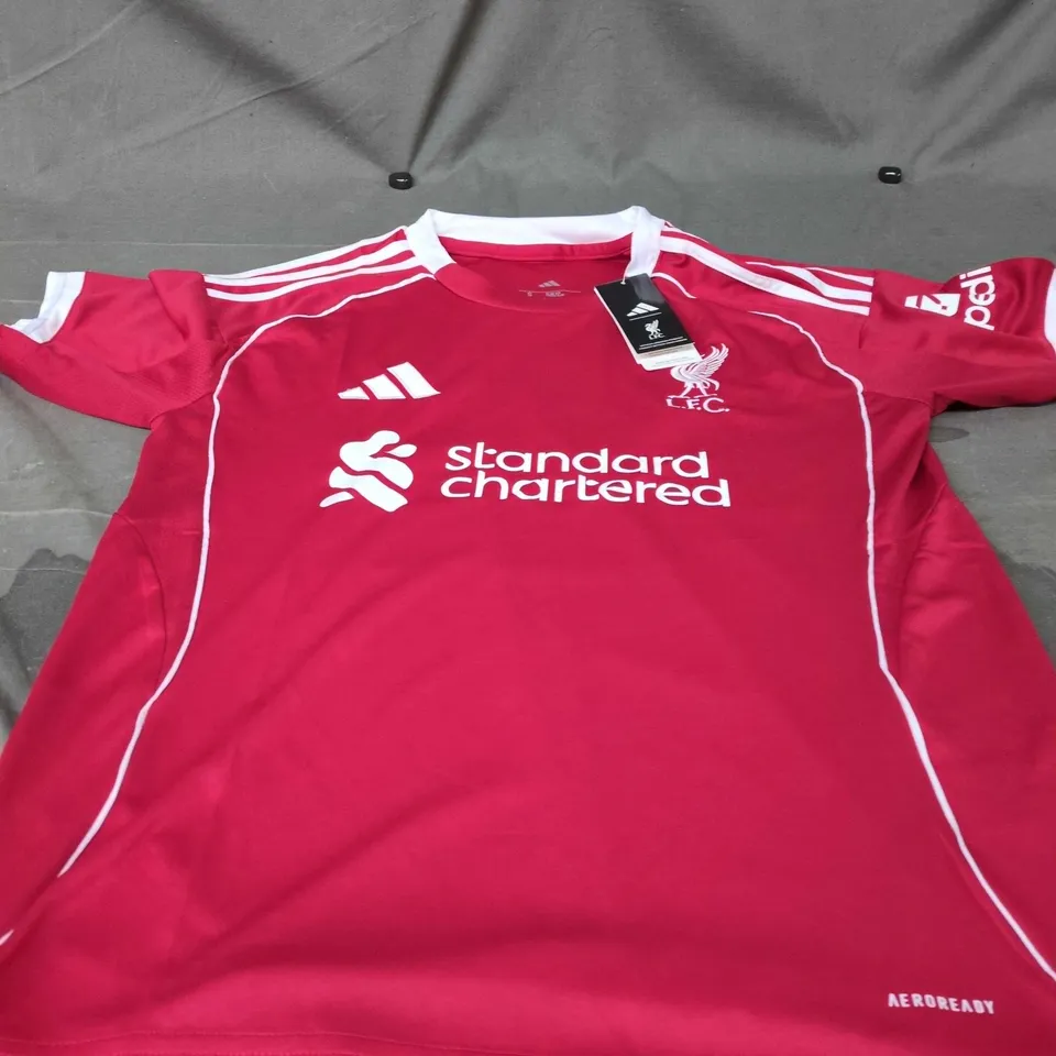ADIDAS LIVERPOOL FC SLIM FIT JERSEY – SIZE UK S (RED)