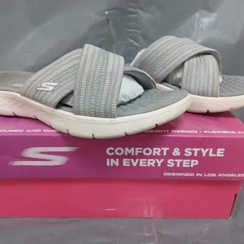 BOXED PAIR OF SKECHERS GO WALK SANDALS IN GREY SIZE 3