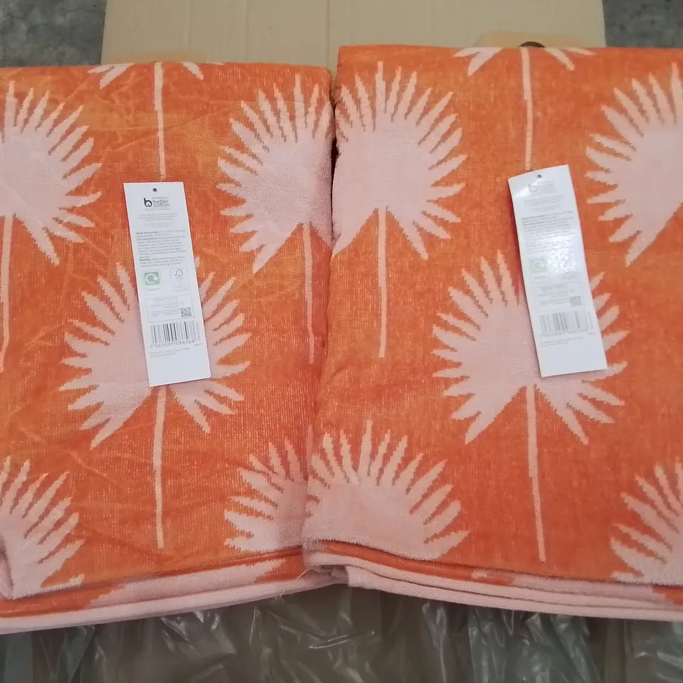 PALLET CONTAINING APPROXIMATELY 36 6-PACK BOXES OF BRAND NEW SUMMER THEMED BEACH TOWELS 