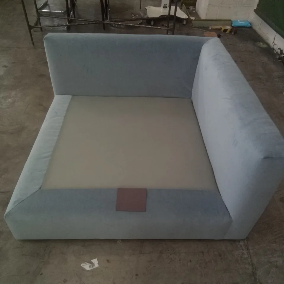 QUALITY DESIGNER CORNER UNIT - LIGHT BLUE FABRIC 