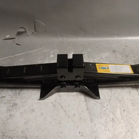 UNBRANDED CAR JACK IN BLACK