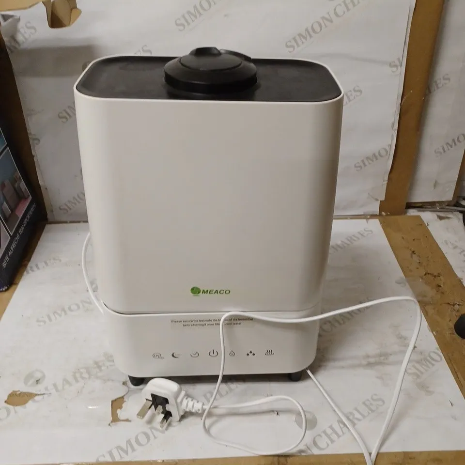 MEACO DEHUMIDIFIER