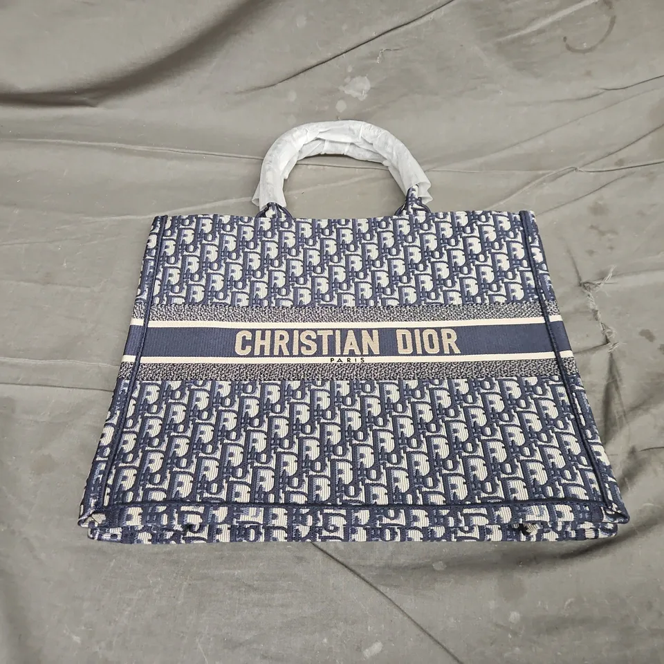 LARGE DIOR BOOK TOTE