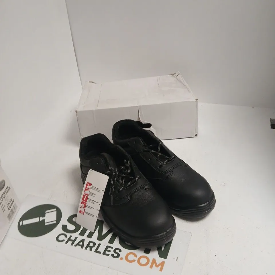 COMPOSITE LACE UP SHOE – BLACK, UK10 (EUR44)