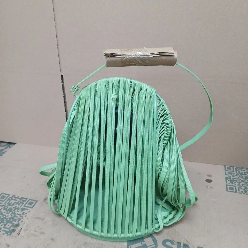 GARDEN STORIES BRAIDED ROPE MEDIUM SOLAR POWERED LED LANTERN