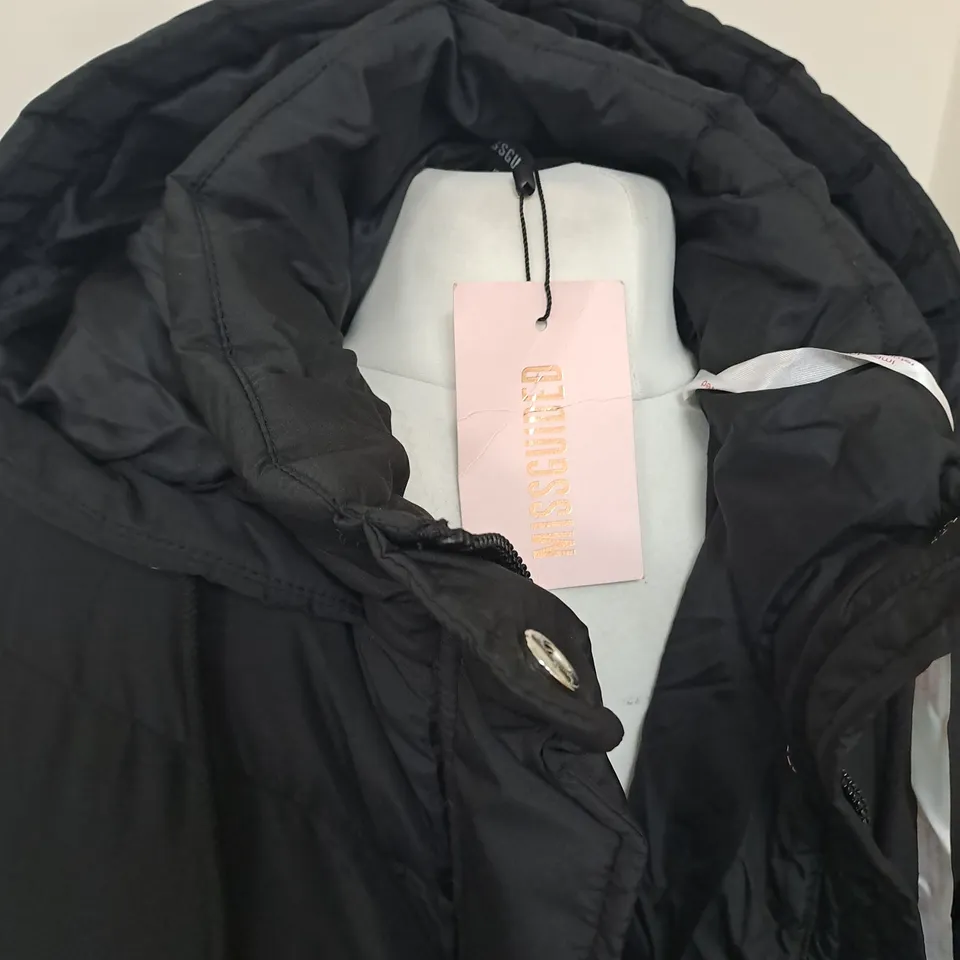 MISSGUIDED MAXI PUFFER JACKET IN BLACK - SIZE 8 XS