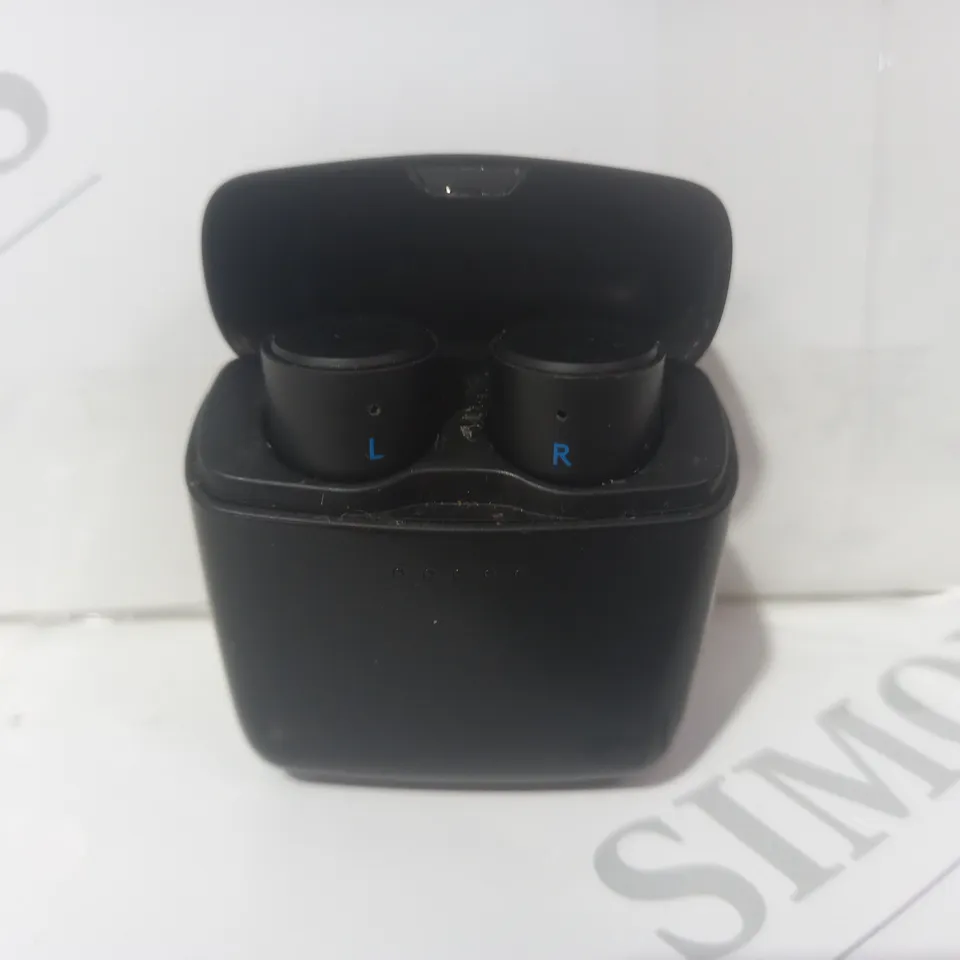 BOXED CAMBRIDGE AUDIO MELOMANIAC 1+ TRUE WIRELESS IN-EAR MONITORS