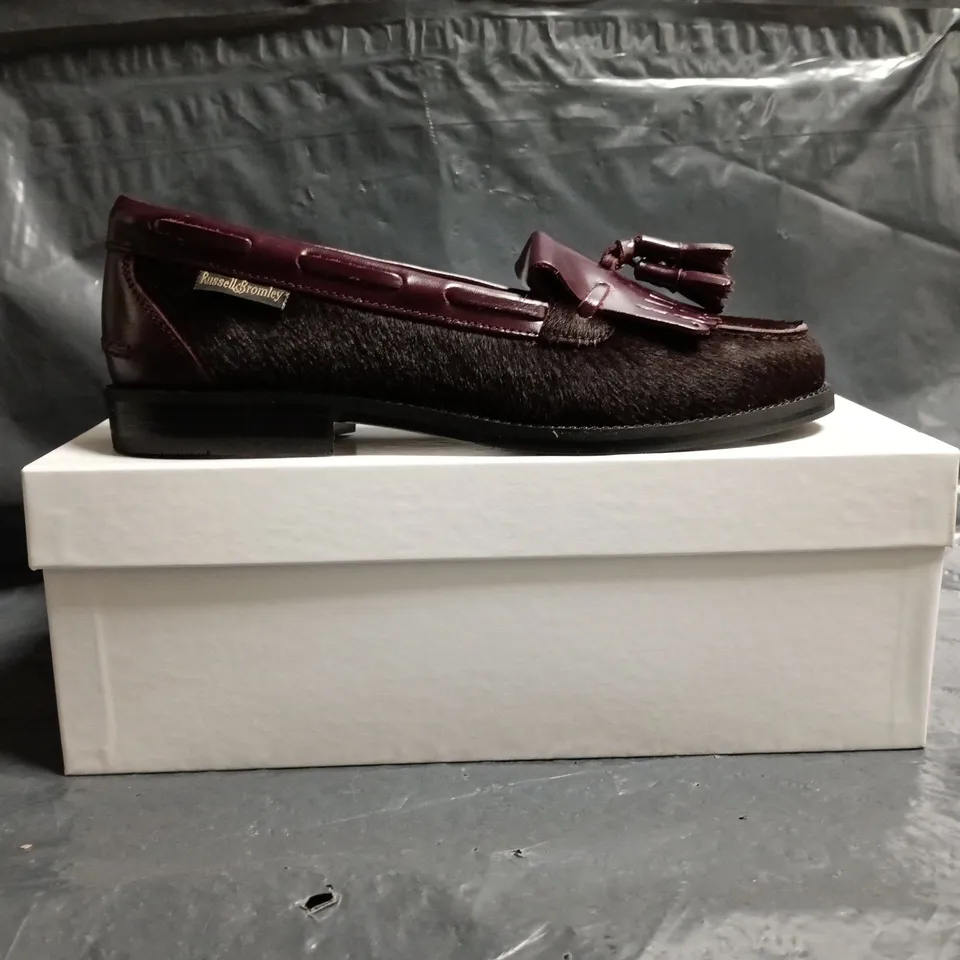 BOXED PAIR OF RUSSELL & BROMLEY SHOES IN DEEP GRAPE SIZE EU 36