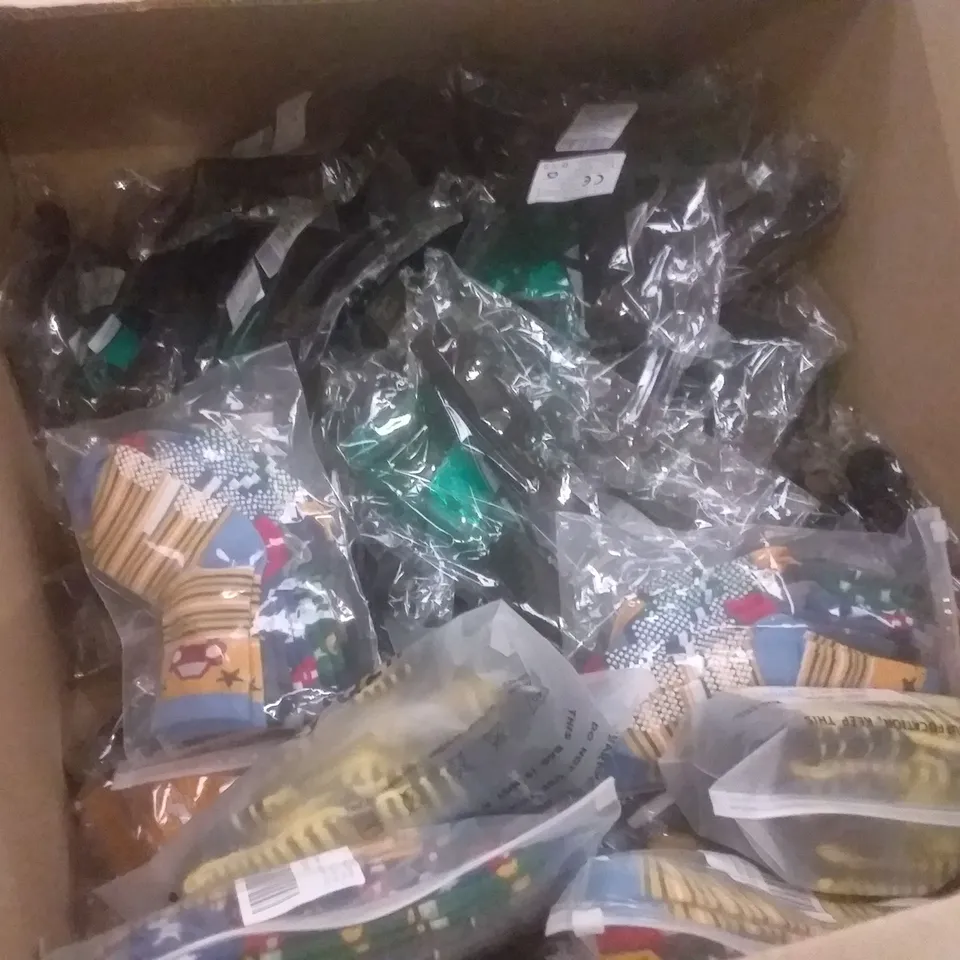 PALLET OF ASSORTED ITEMS INCLUDING SILICONE ICE LOLLY MOLDS, CONVERSION INSECT REPELLENT, BEING HUMAN SEASON 1 DVD, ICE SCRAPPERS, CAT PLAYING CARDS, PHONE CASE