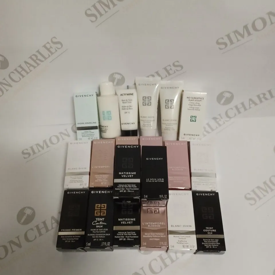LOT OF APPROX. 20 ASSORTED GIVENCHY BEAUTY PRODUCTS TO INCLUDE MAKEUP BASE, MOISTURISING CREAM, FOUNDATION BALM ETC. 