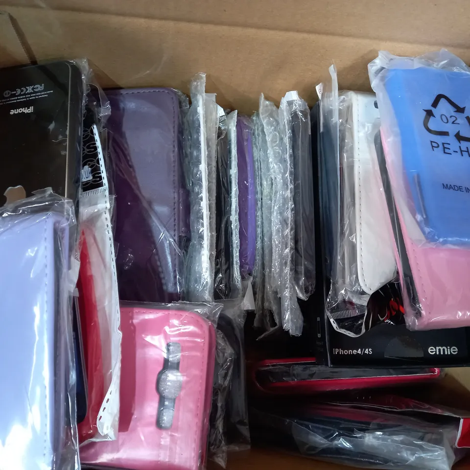 BOX OF APPROXIMATELY 30 ASSORTED HOUSEHOLD ITEMS TO INCLUDE IPHONE COVER, EMIE AVENTADOR IPHONE 4/4S CASE, ETC