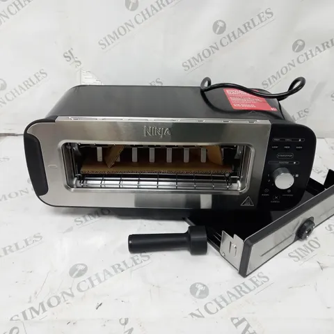 BOXED NINJA 2 IN 1 TOASTER & GRILL ST100UK