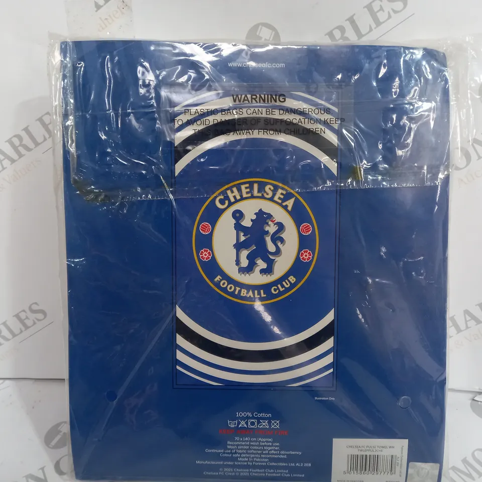 PAIR OF CHELSEA OFFICIALLY LICENSED PULSE BEACH TOWELS