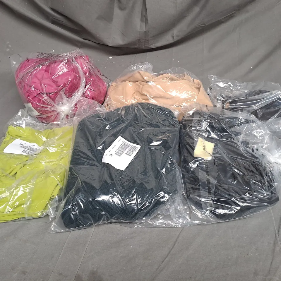 BOX OF ASSORTED CLOTHING ITEMS TOO INCLUDE COATS , TOPS, AND TROUSERS   ETC. 