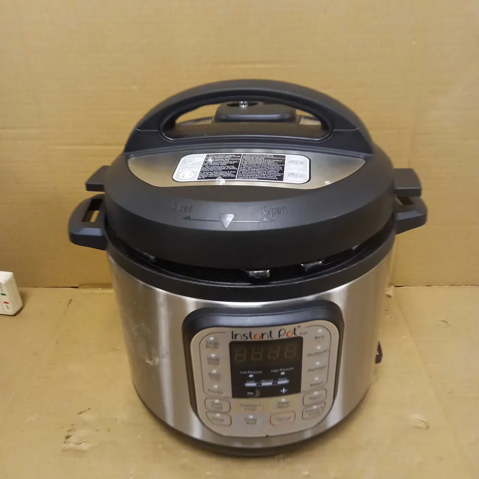 INSTANT POT DUO SMART PRESSURE COOKER