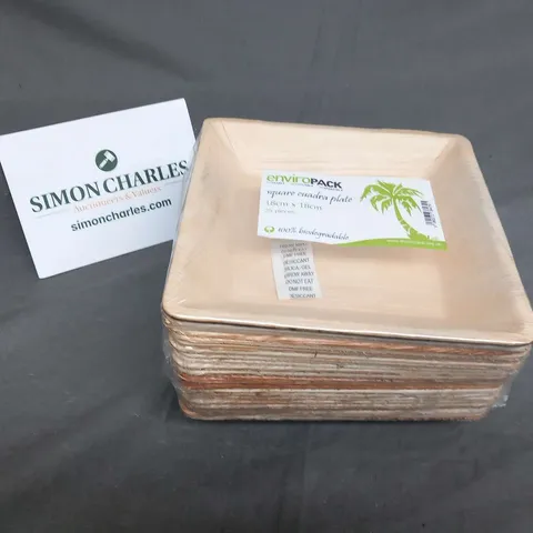 APPROXIMATELY 100 ENVIRO PACK 18 X 18CM SQUARE QUADRA PALM LEAF PLATES