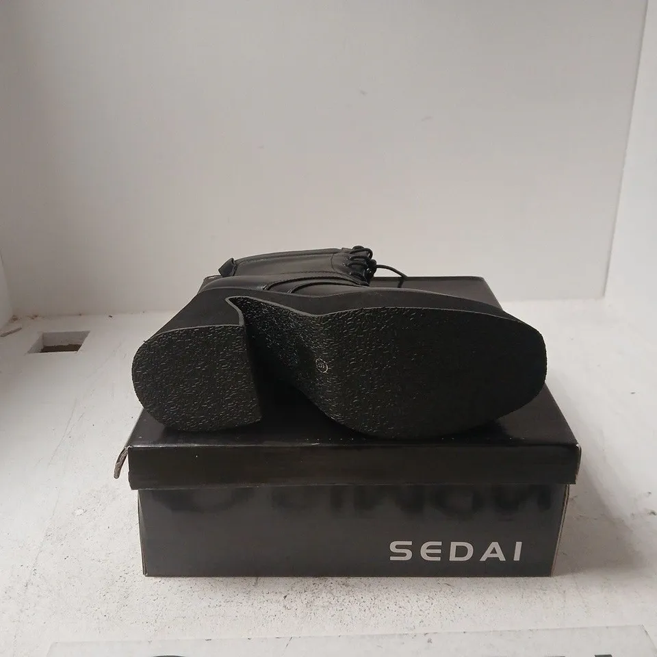 SEDAI BLACK PLATFORM LACE-UP BOOTS – WOMEN'S, BOXED UK 6
