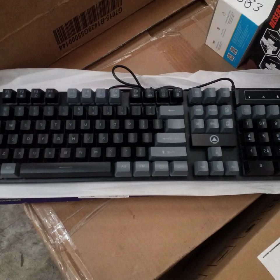 BOXED K500 BACK-LIT KEYBOARD