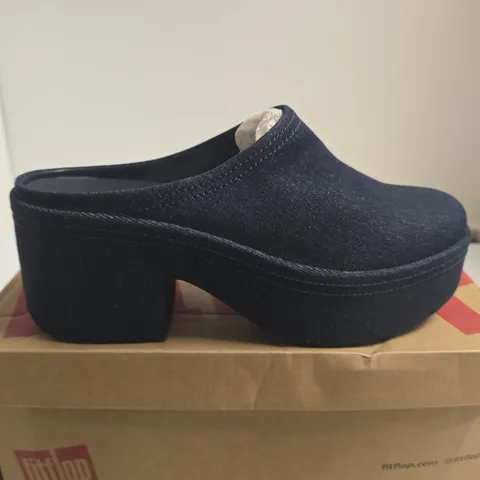 BOXED PAIR OF FITFLOP PLATFORM DENIM HEELED MULES - DARK DENIM, UK7