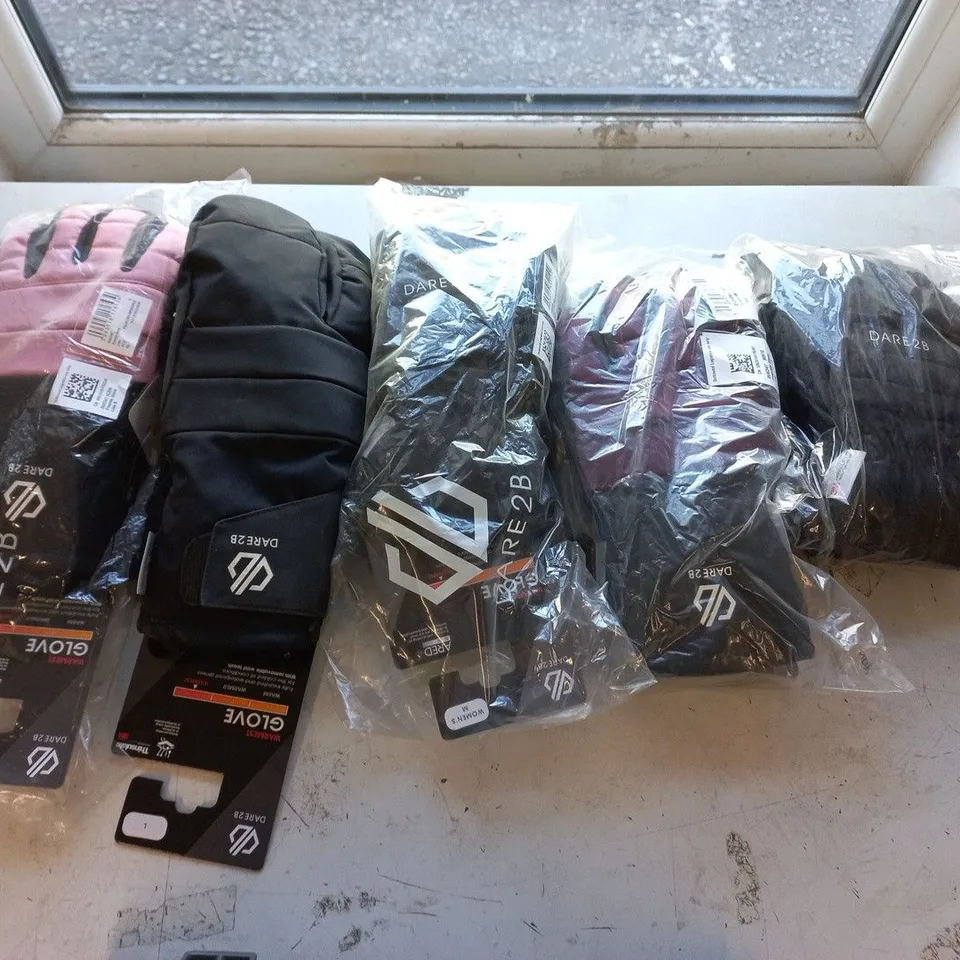 FIVE PAIRS OF ASSORTED BRAND NEW DARE2B GLOVES