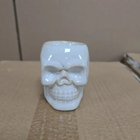 BOX OF 12 GISELA GRAHAM SKULL TEALIGHT HOLDERS